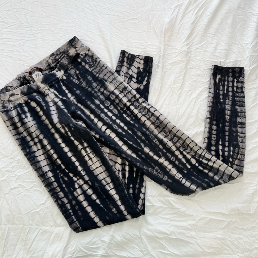 Like new adorable leggings